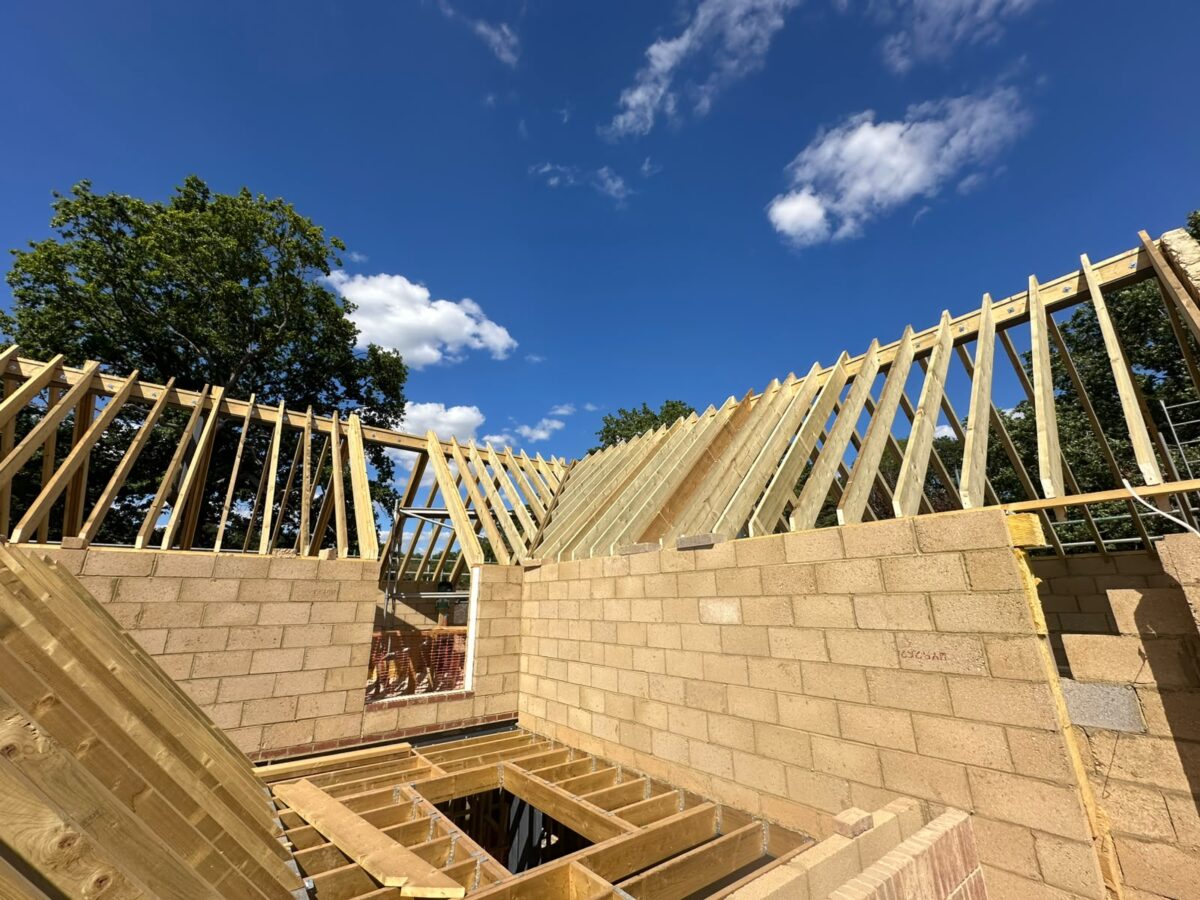 Complex timber framed new build roof in Sevenoaks